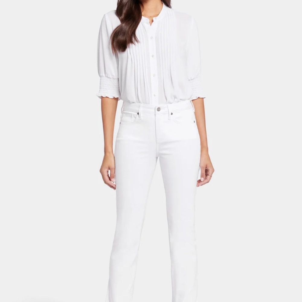 NYDJ White Straight Leg Jeans with Classic Elegance